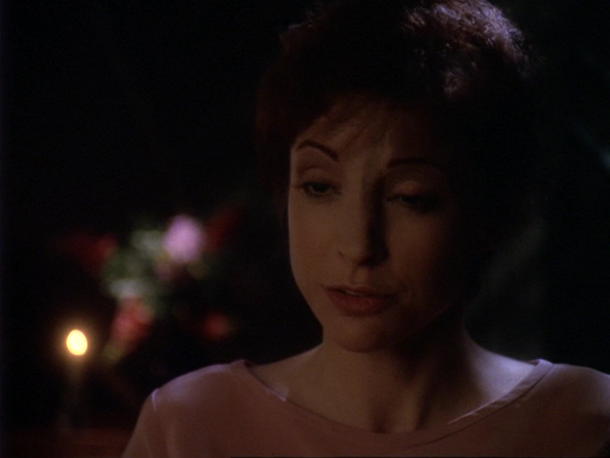 extant_StarTrek_DS9_6x17-WrongsDarkerThanDeathOrNight_0404.jpg