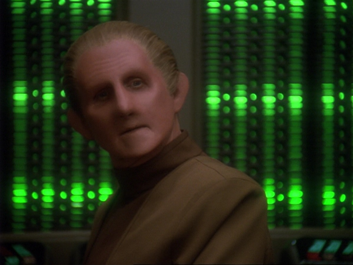 extant_StarTrek_DS9_6x17-WrongsDarkerThanDeathOrNight_0987.jpg
