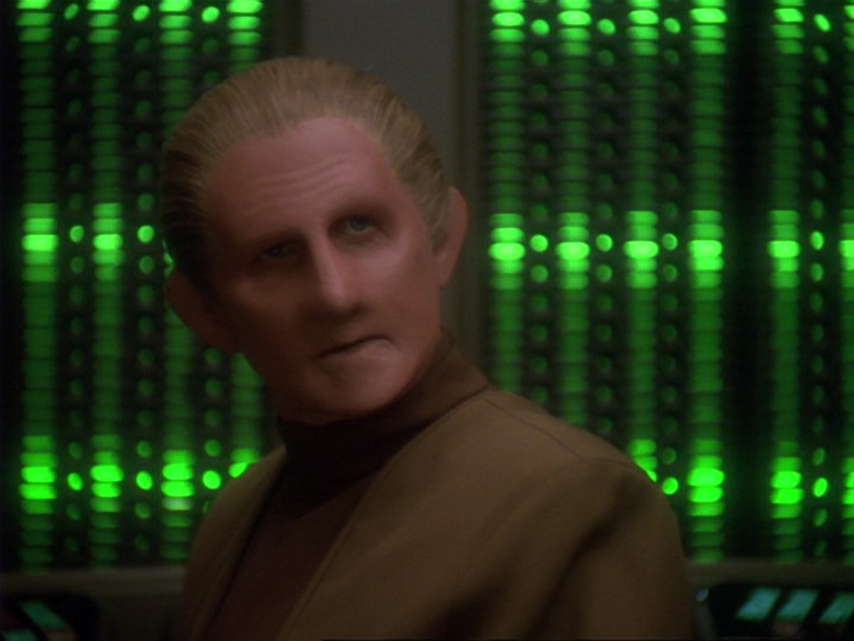 extant_StarTrek_DS9_6x17-WrongsDarkerThanDeathOrNight_1007.jpg