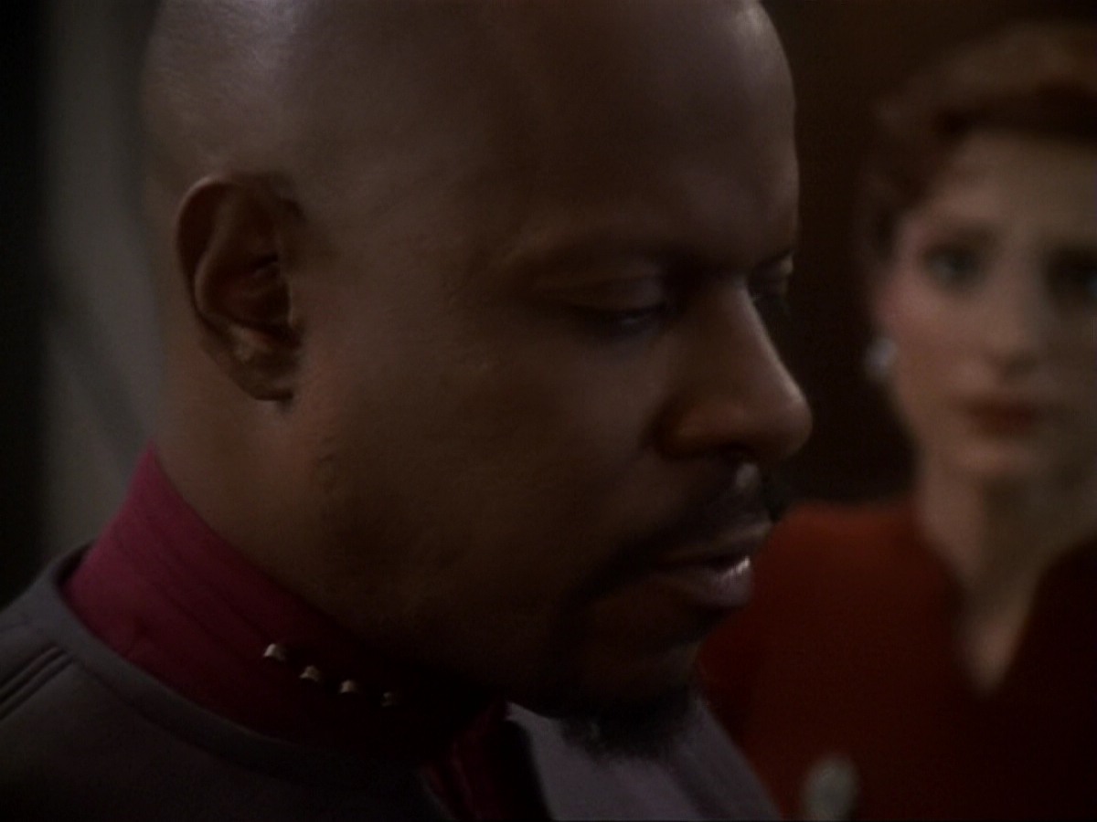 extant_StarTrek_DS9_6x17-WrongsDarkerThanDeathOrNight_1233.jpg