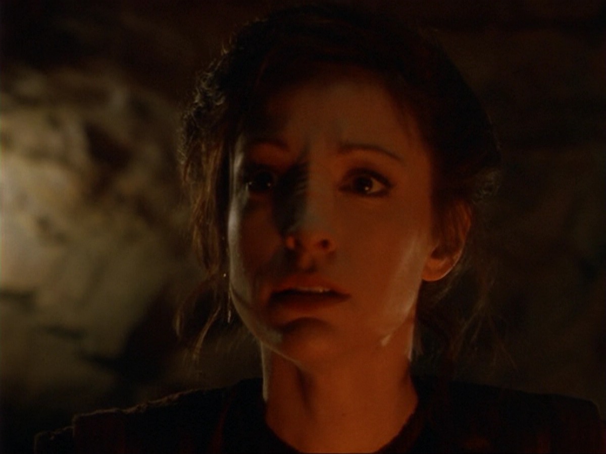 extant_StarTrek_DS9_6x17-WrongsDarkerThanDeathOrNight_1423.jpg