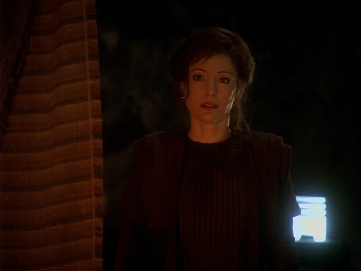 extant_StarTrek_DS9_6x17-WrongsDarkerThanDeathOrNight_1429.jpg