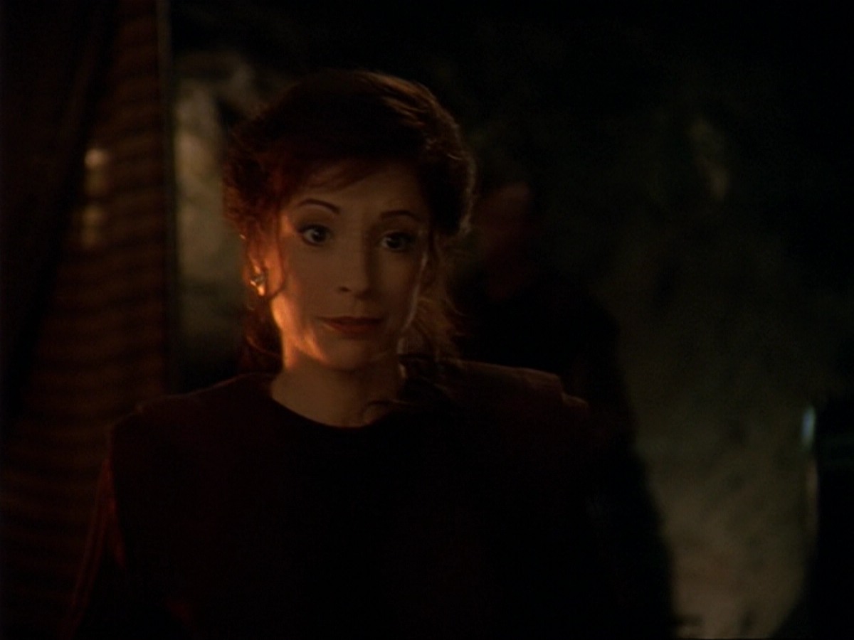 extant_StarTrek_DS9_6x17-WrongsDarkerThanDeathOrNight_1495.jpg