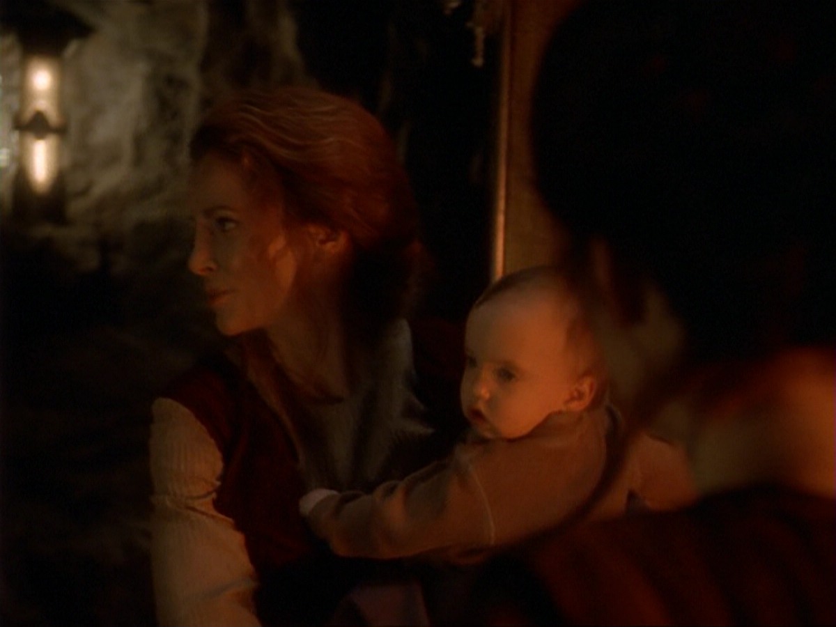 extant_StarTrek_DS9_6x17-WrongsDarkerThanDeathOrNight_1595.jpg