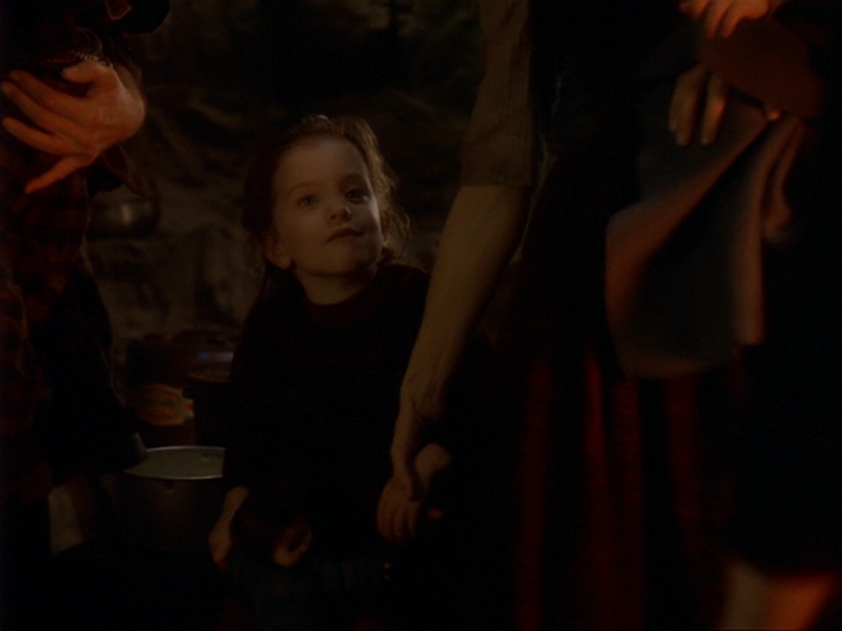 extant_StarTrek_DS9_6x17-WrongsDarkerThanDeathOrNight_1604.jpg