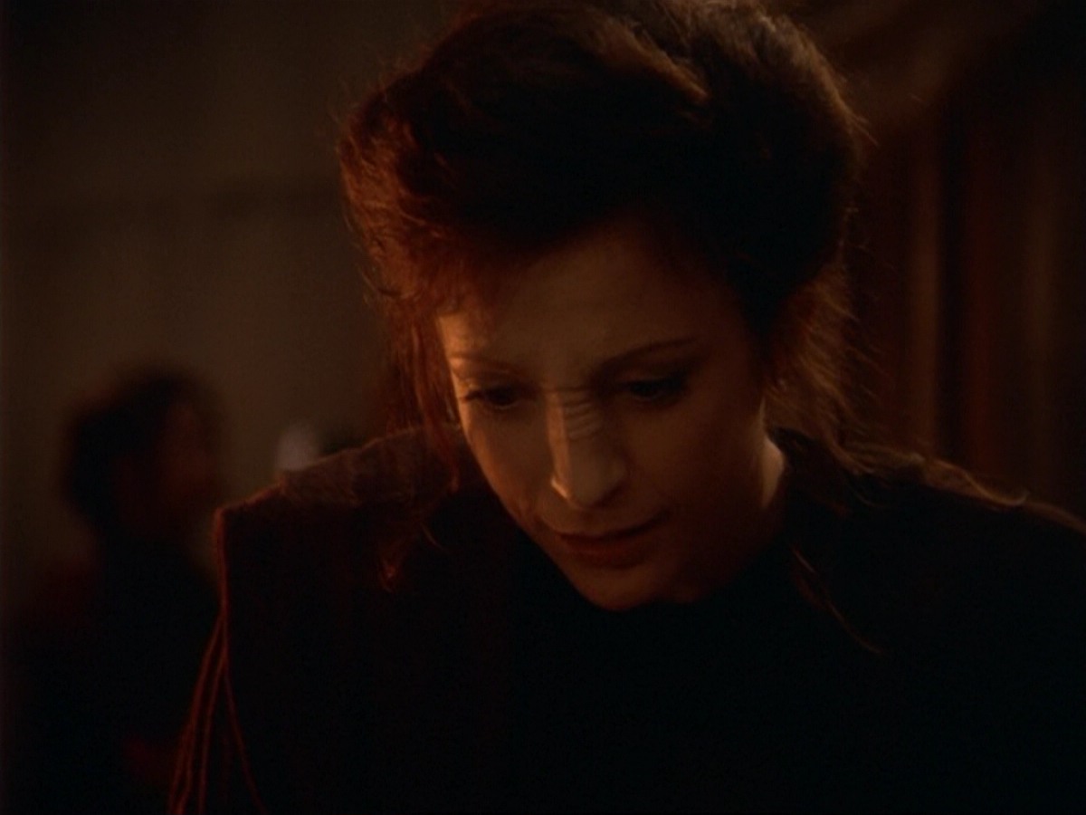 extant_StarTrek_DS9_6x17-WrongsDarkerThanDeathOrNight_1648.jpg