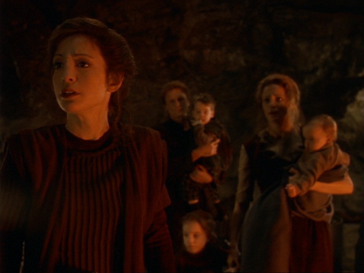 extant_StarTrek_DS9_6x17-WrongsDarkerThanDeathOrNight_1698.jpg