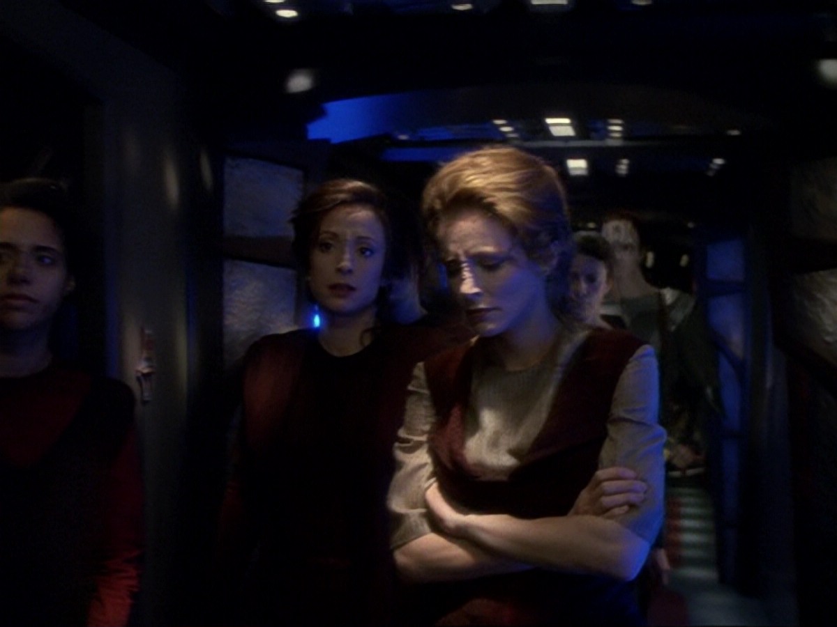 extant_StarTrek_DS9_6x17-WrongsDarkerThanDeathOrNight_1793.jpg