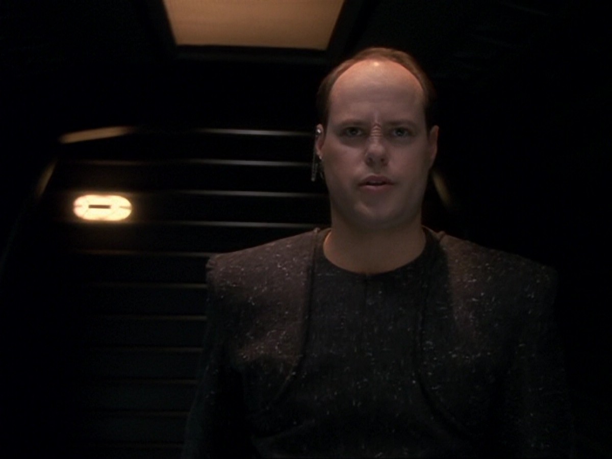 extant_StarTrek_DS9_6x17-WrongsDarkerThanDeathOrNight_1824.jpg
