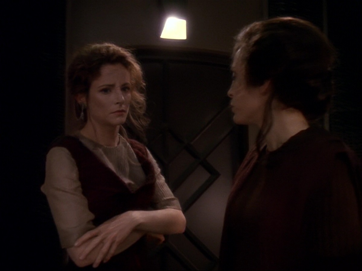 extant_StarTrek_DS9_6x17-WrongsDarkerThanDeathOrNight_1889.jpg