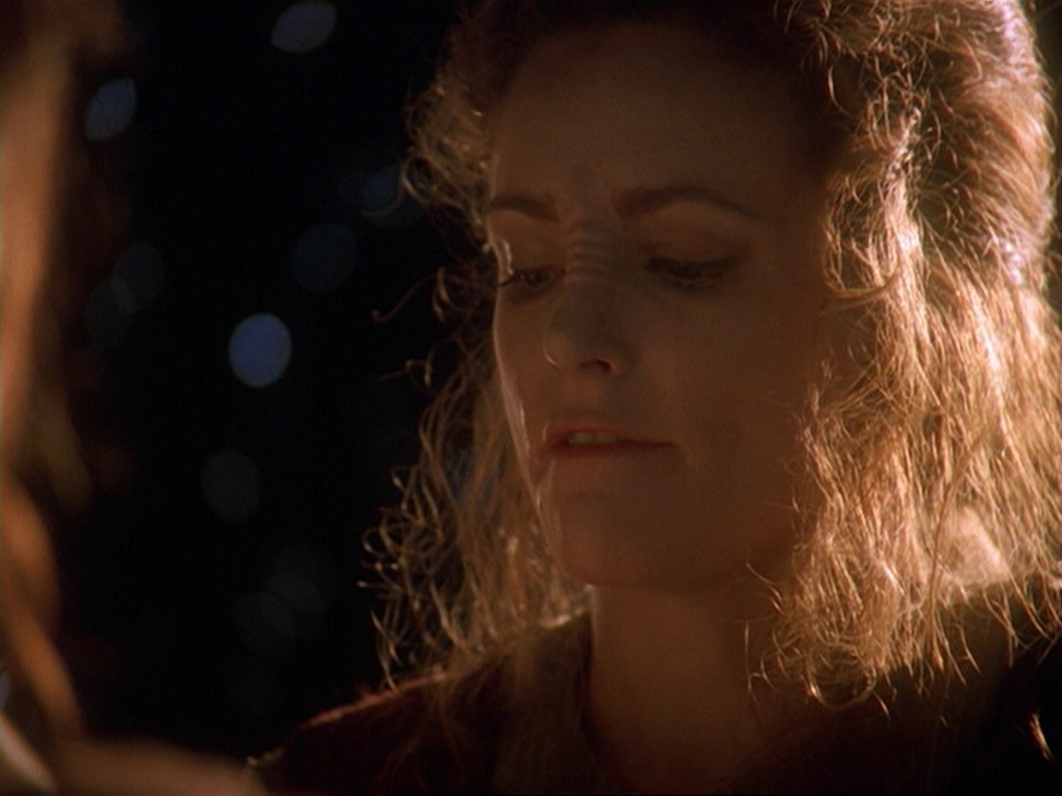 extant_StarTrek_DS9_6x17-WrongsDarkerThanDeathOrNight_2050.jpg