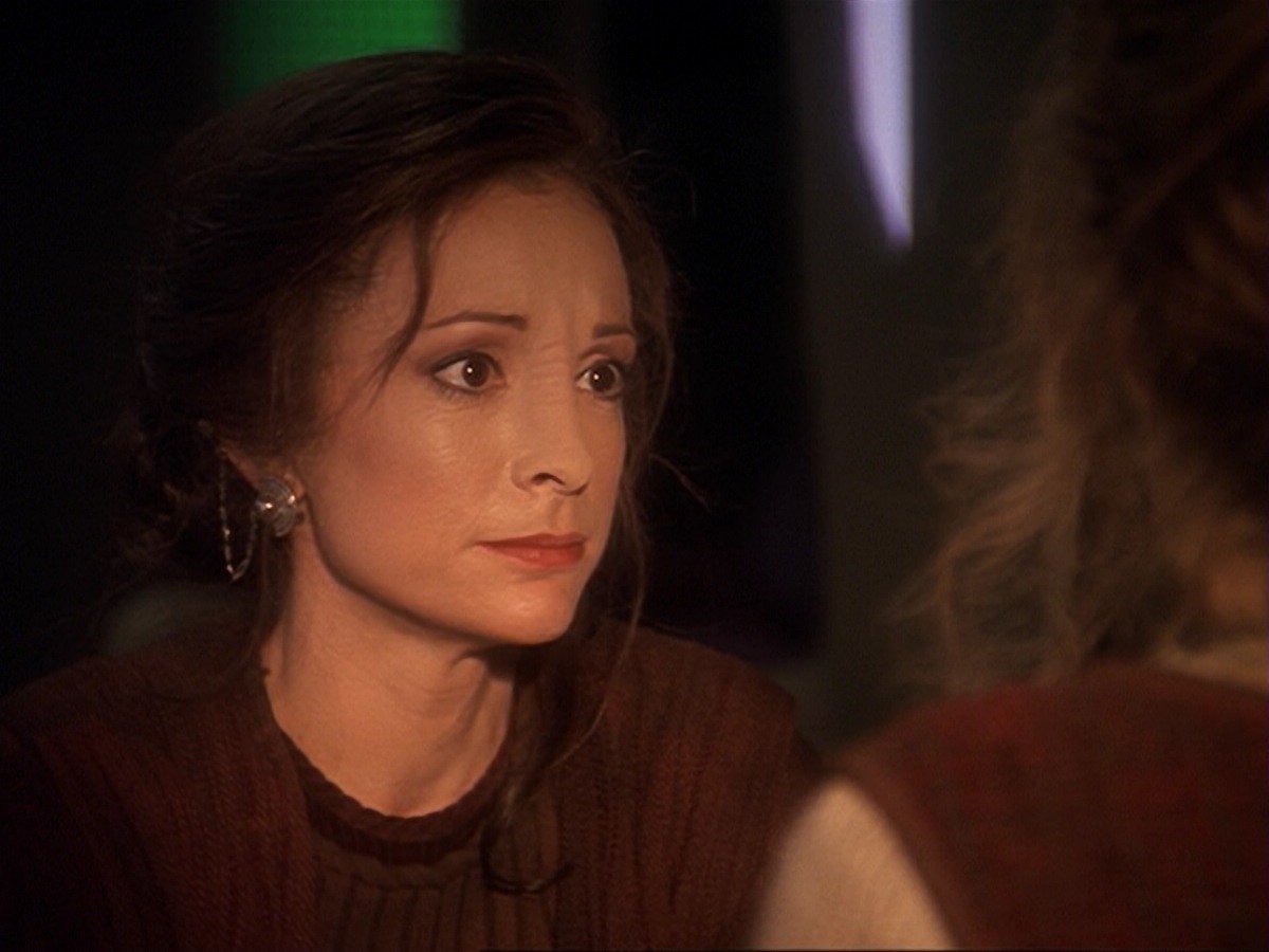 extant_StarTrek_DS9_6x17-WrongsDarkerThanDeathOrNight_2076.jpg