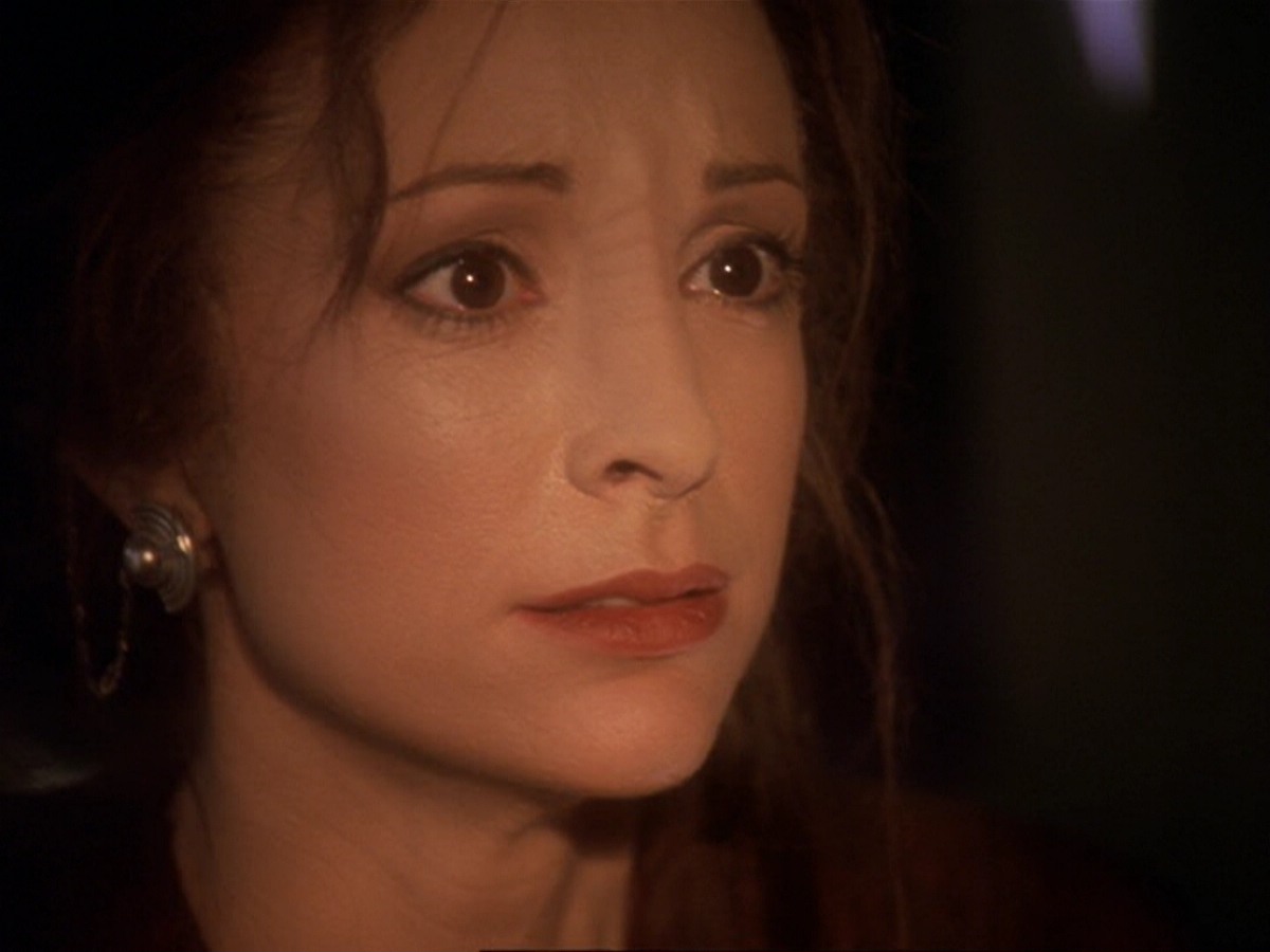 extant_StarTrek_DS9_6x17-WrongsDarkerThanDeathOrNight_2145.jpg