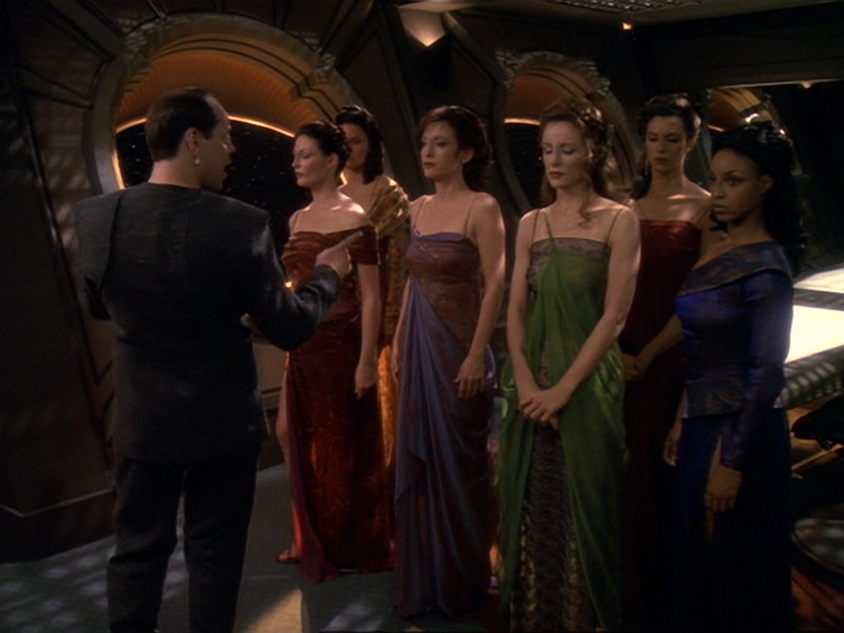 extant_StarTrek_DS9_6x17-WrongsDarkerThanDeathOrNight_2160.jpg
