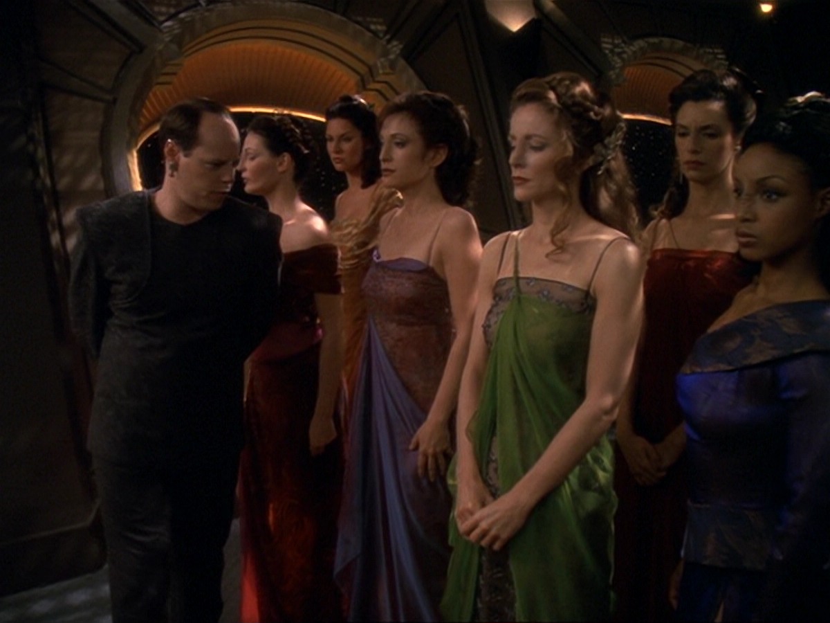 extant_StarTrek_DS9_6x17-WrongsDarkerThanDeathOrNight_2184.jpg