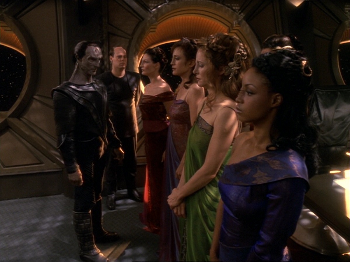 extant_StarTrek_DS9_6x17-WrongsDarkerThanDeathOrNight_2256.jpg