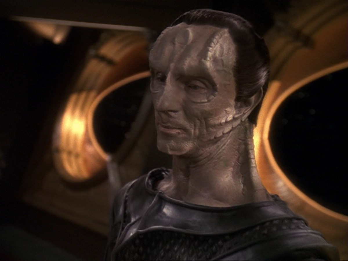 extant_StarTrek_DS9_6x17-WrongsDarkerThanDeathOrNight_2262.jpg