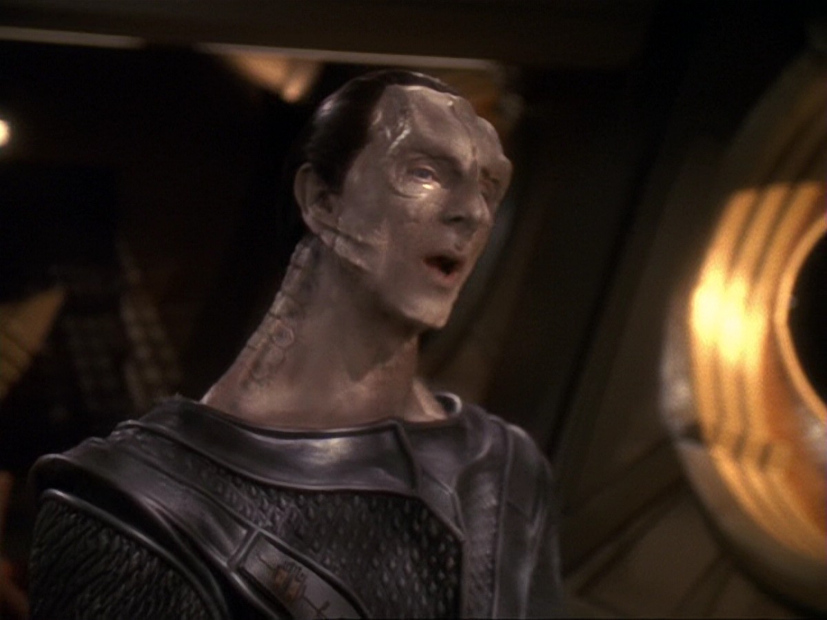 extant_StarTrek_DS9_6x17-WrongsDarkerThanDeathOrNight_2278.jpg