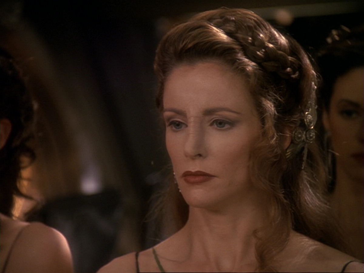 extant_StarTrek_DS9_6x17-WrongsDarkerThanDeathOrNight_2293.jpg