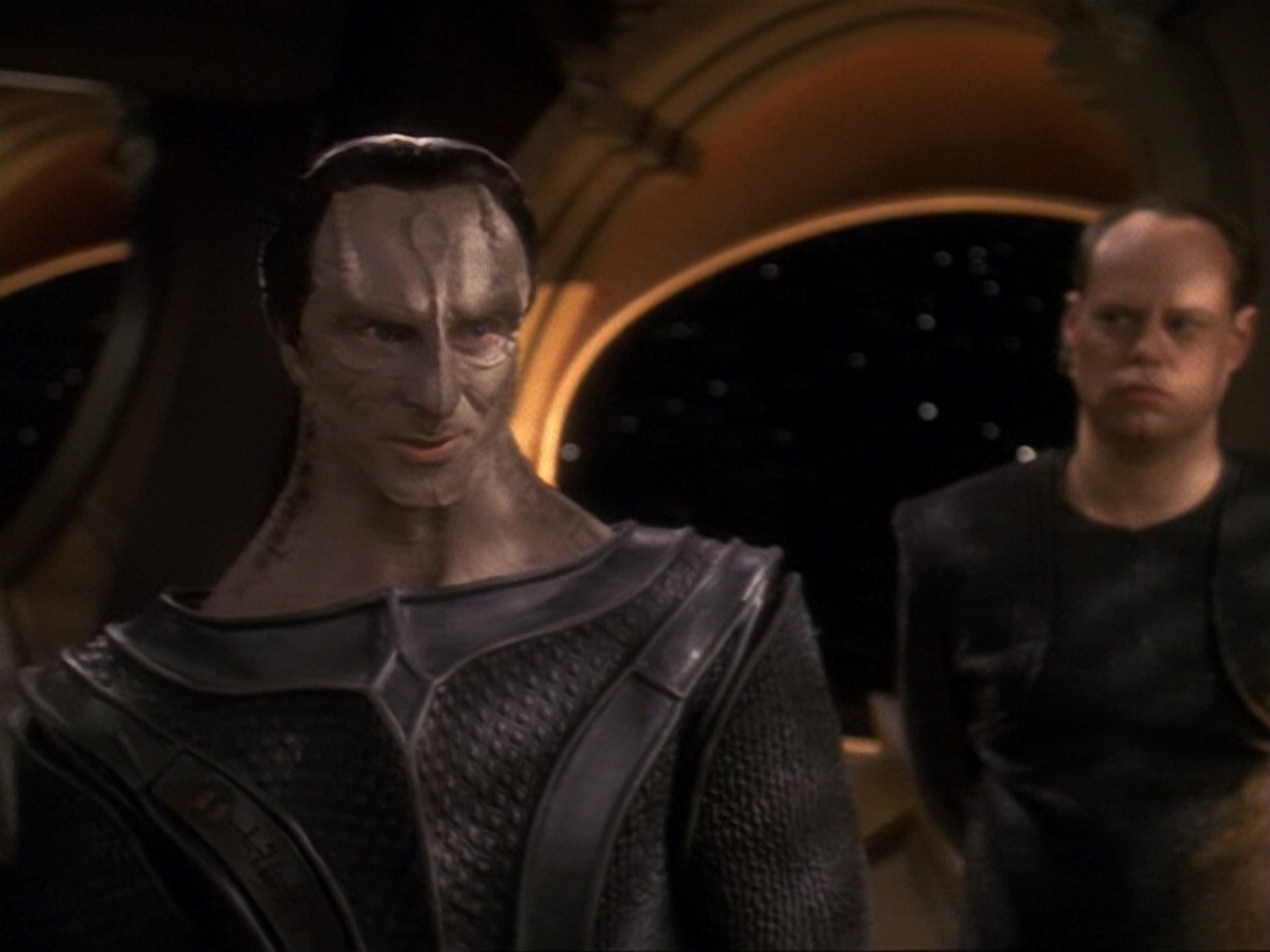 extant_StarTrek_DS9_6x17-WrongsDarkerThanDeathOrNight_2297.jpg