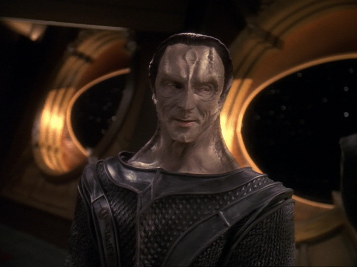 extant_StarTrek_DS9_6x17-WrongsDarkerThanDeathOrNight_2300.jpg