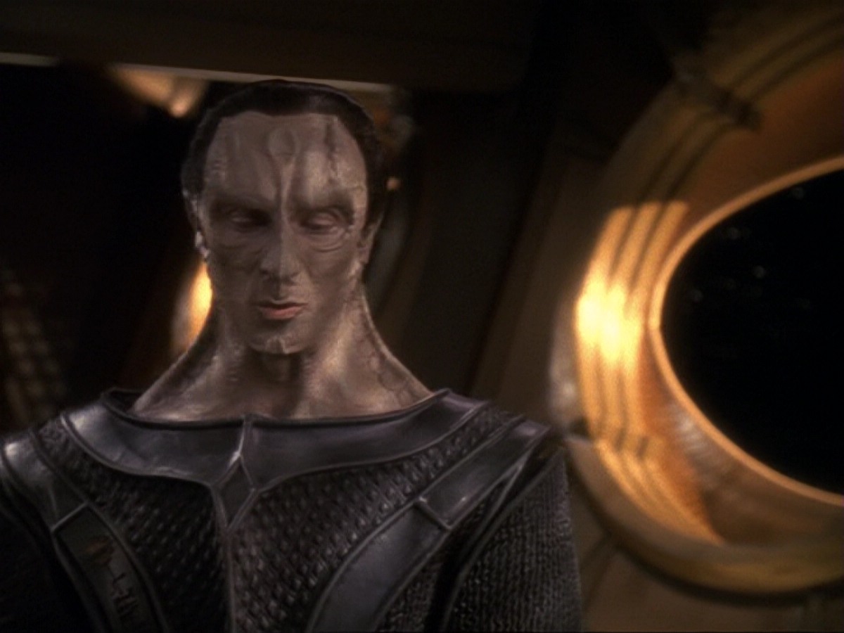 extant_StarTrek_DS9_6x17-WrongsDarkerThanDeathOrNight_2302.jpg