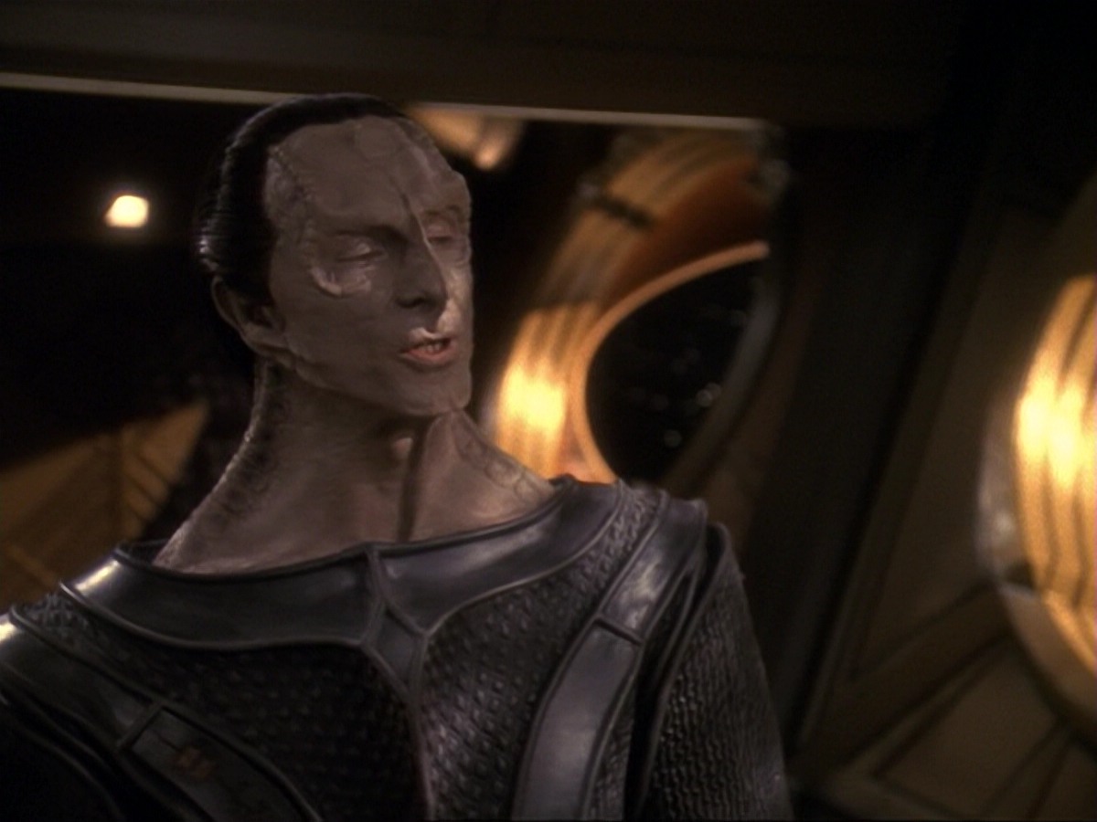 extant_StarTrek_DS9_6x17-WrongsDarkerThanDeathOrNight_2304.jpg