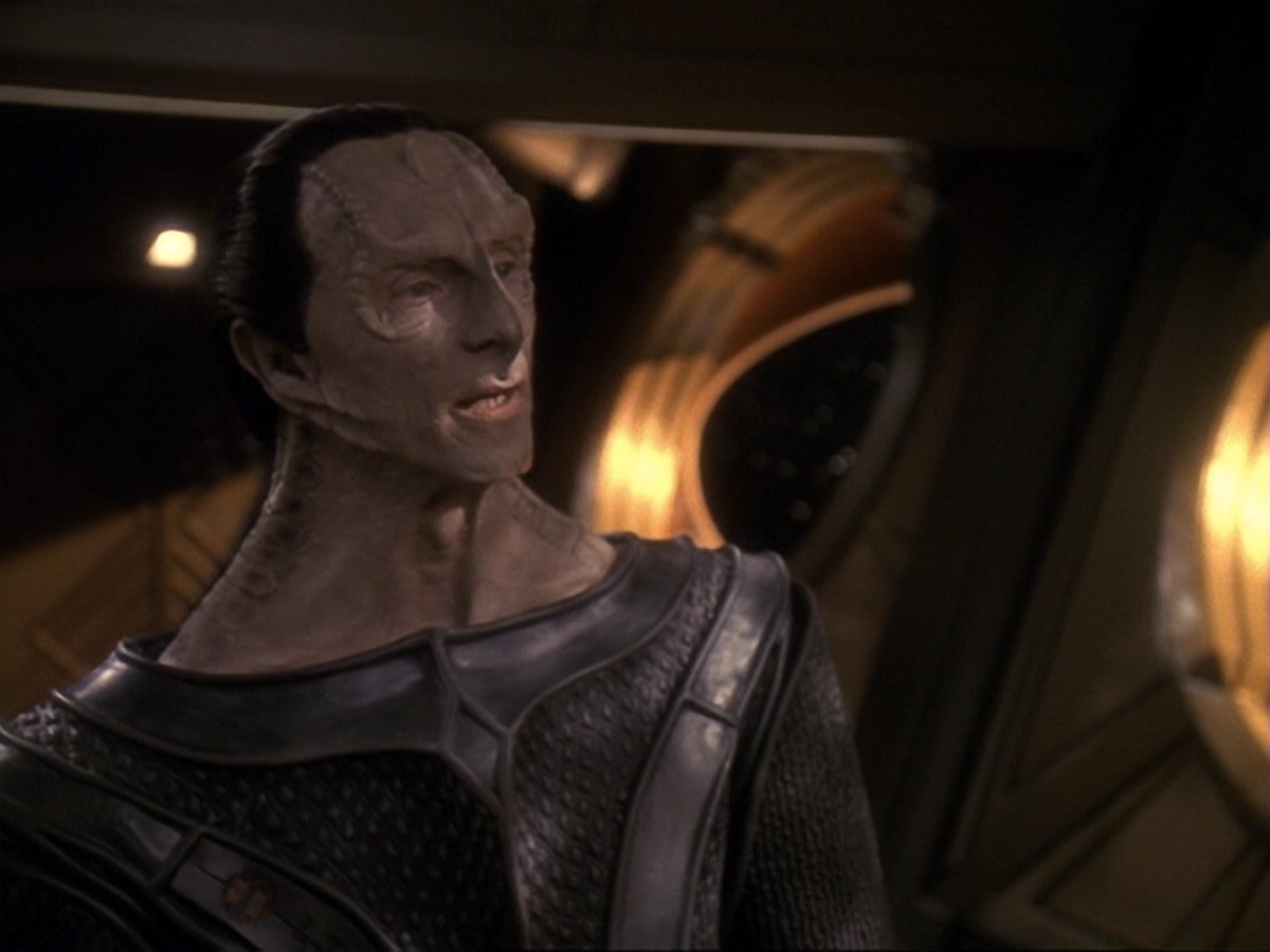 extant_StarTrek_DS9_6x17-WrongsDarkerThanDeathOrNight_2305.jpg