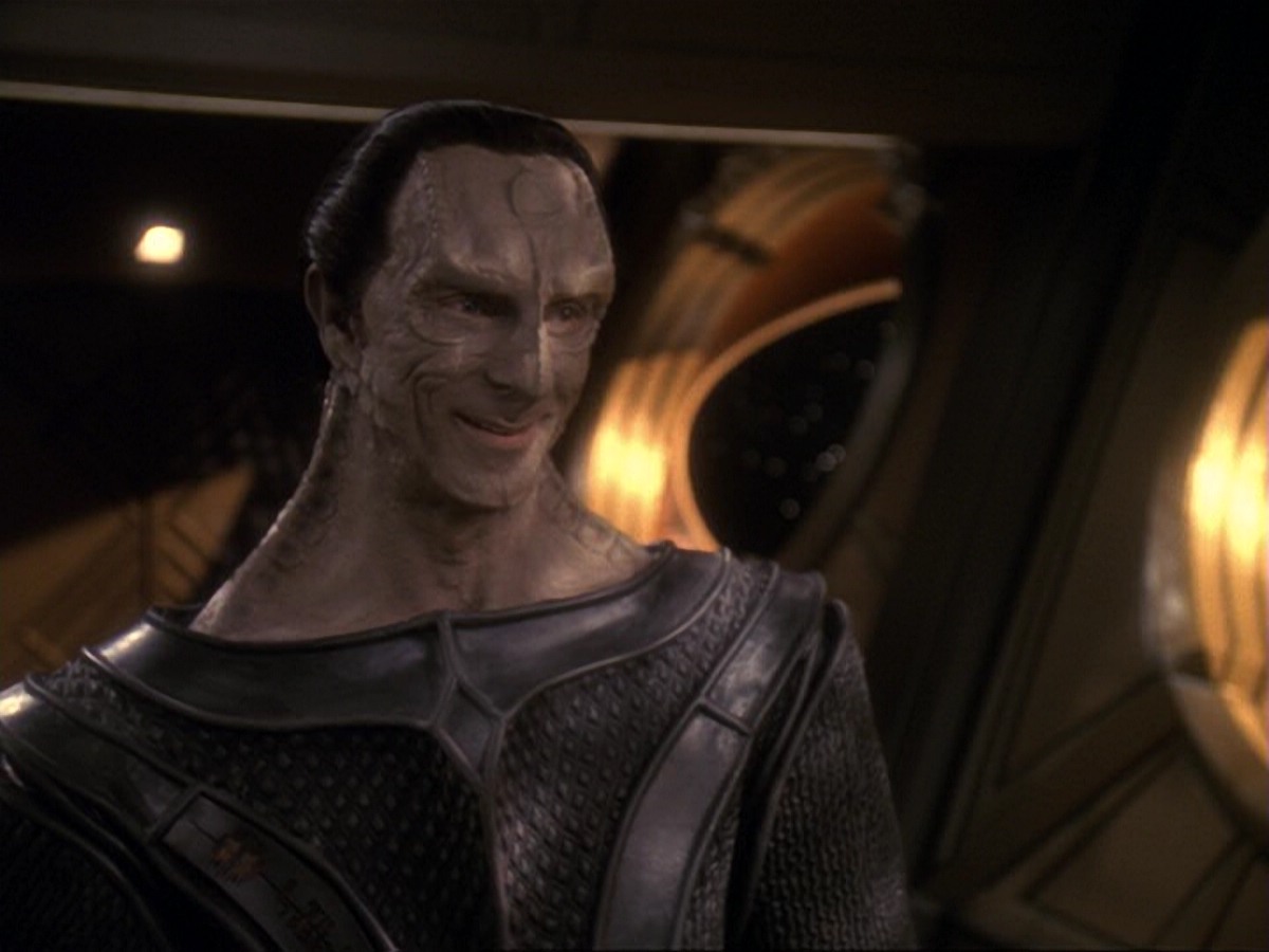 extant_StarTrek_DS9_6x17-WrongsDarkerThanDeathOrNight_2313.jpg