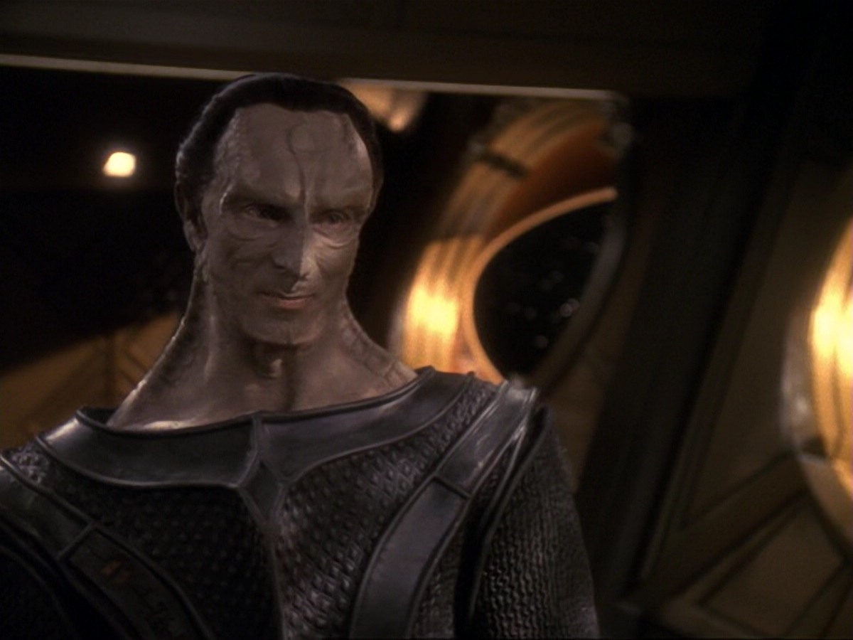 extant_StarTrek_DS9_6x17-WrongsDarkerThanDeathOrNight_2315.jpg