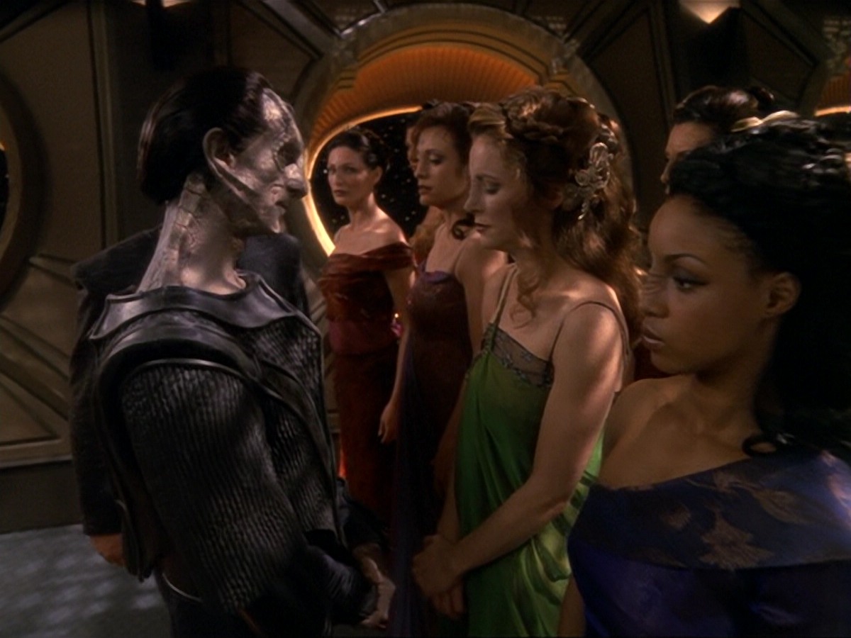 extant_StarTrek_DS9_6x17-WrongsDarkerThanDeathOrNight_2340.jpg