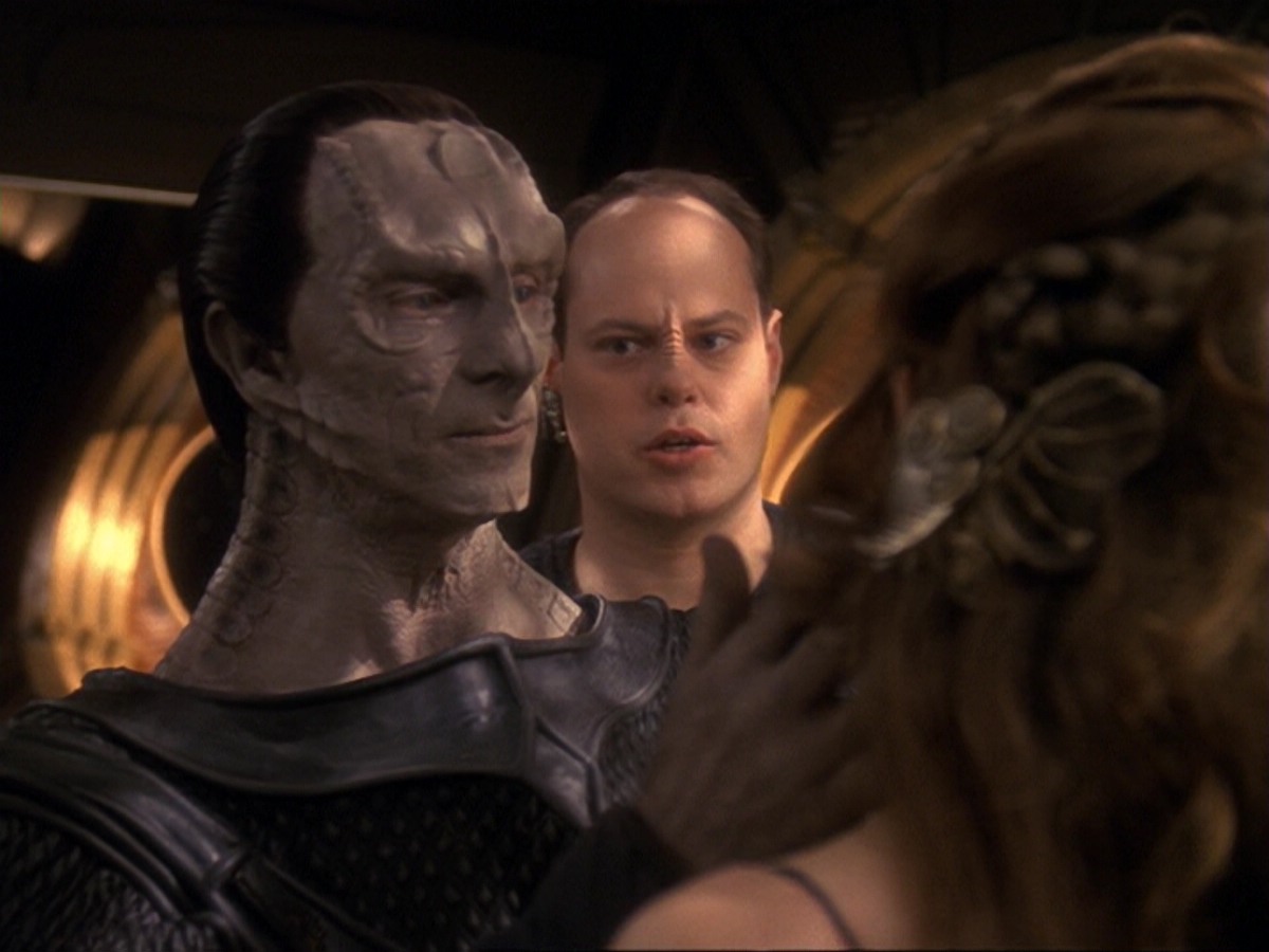 extant_StarTrek_DS9_6x17-WrongsDarkerThanDeathOrNight_2385.jpg