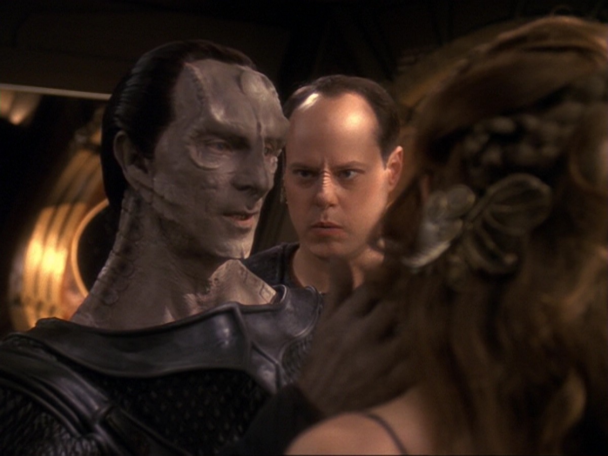 extant_StarTrek_DS9_6x17-WrongsDarkerThanDeathOrNight_2387.jpg