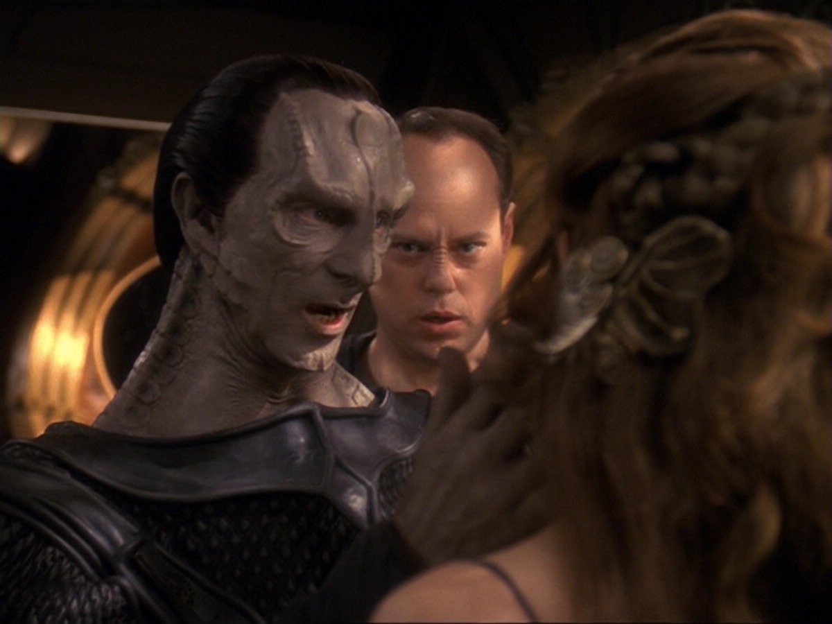 extant_StarTrek_DS9_6x17-WrongsDarkerThanDeathOrNight_2392.jpg