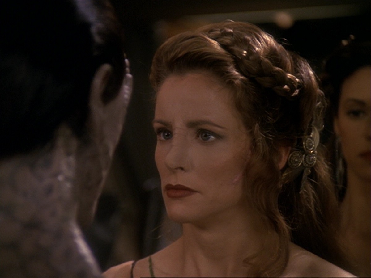 extant_StarTrek_DS9_6x17-WrongsDarkerThanDeathOrNight_2421.jpg