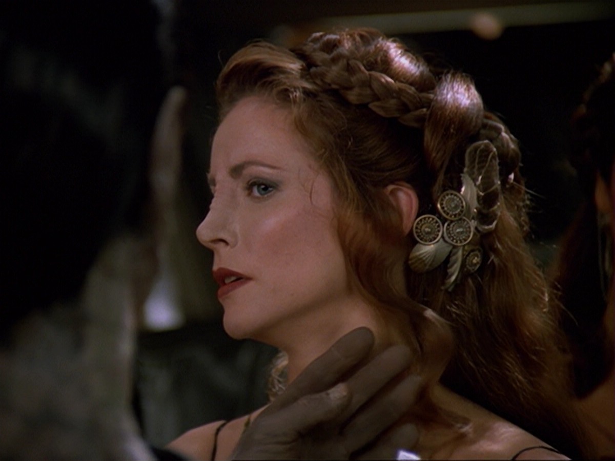 extant_StarTrek_DS9_6x17-WrongsDarkerThanDeathOrNight_2463.jpg