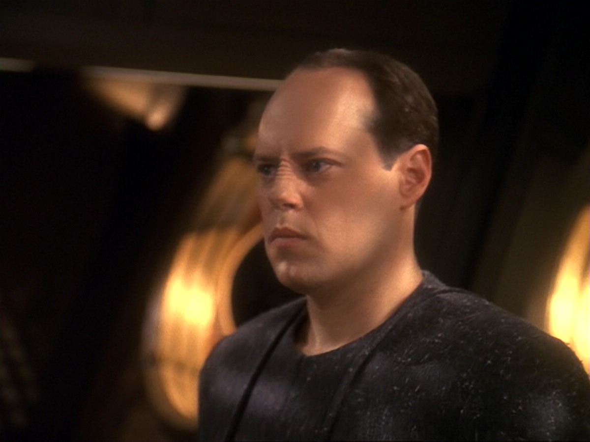 extant_StarTrek_DS9_6x17-WrongsDarkerThanDeathOrNight_2483.jpg