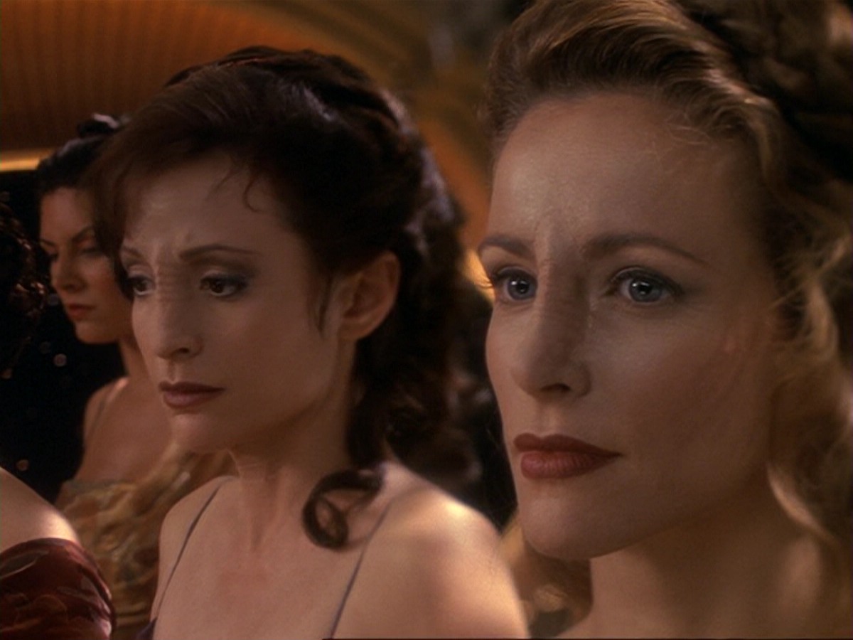 extant_StarTrek_DS9_6x17-WrongsDarkerThanDeathOrNight_2505.jpg