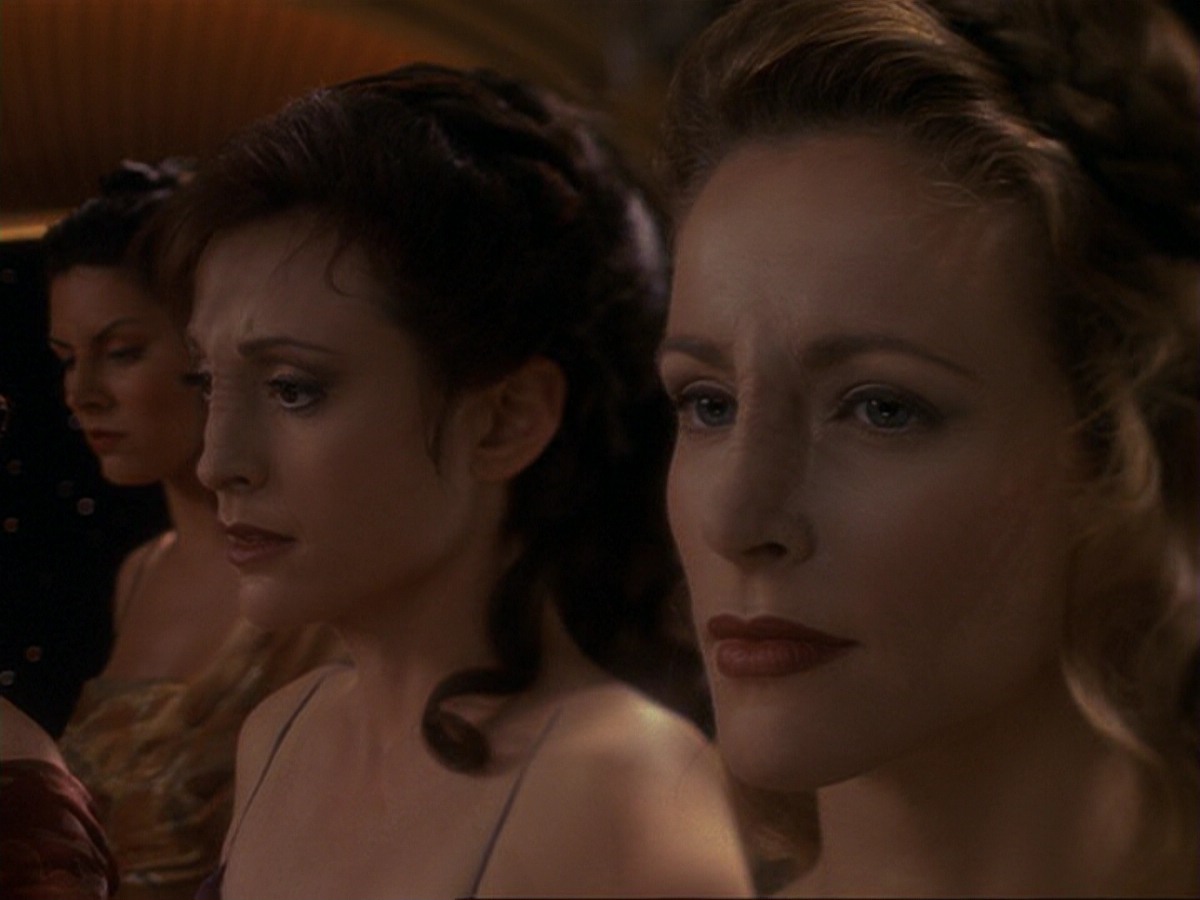 extant_StarTrek_DS9_6x17-WrongsDarkerThanDeathOrNight_2507.jpg