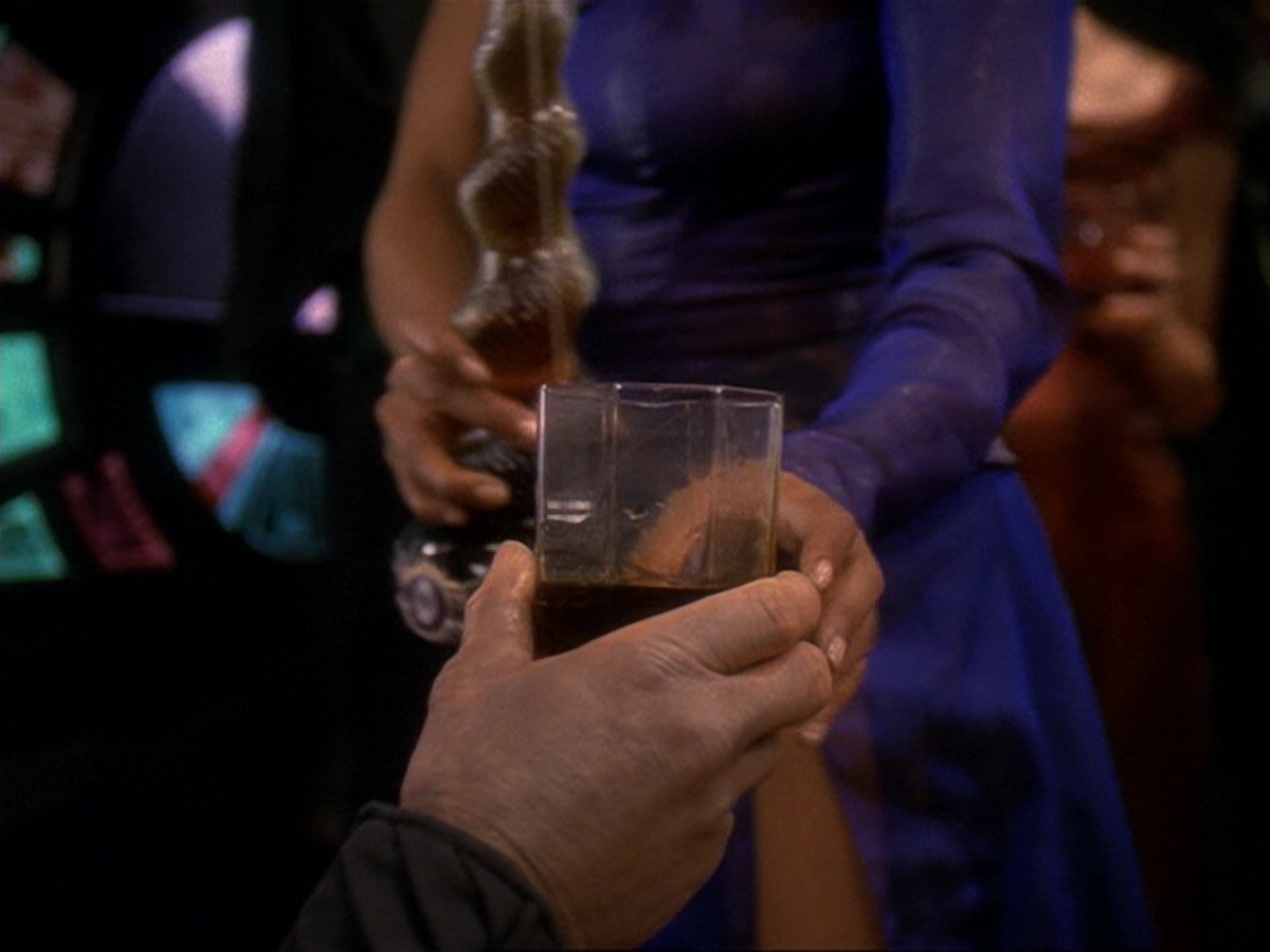 extant_StarTrek_DS9_6x17-WrongsDarkerThanDeathOrNight_2523.jpg
