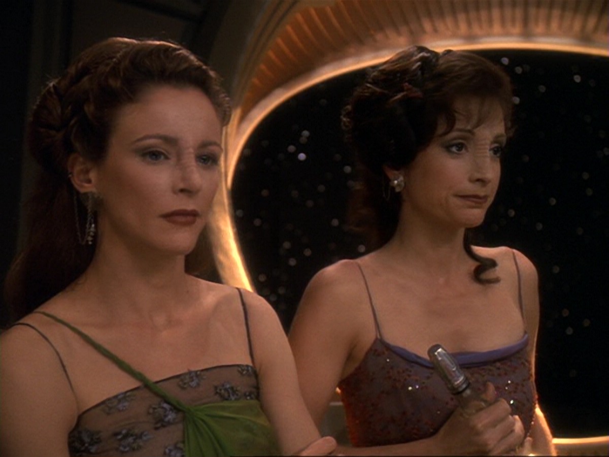 extant_StarTrek_DS9_6x17-WrongsDarkerThanDeathOrNight_2579.jpg