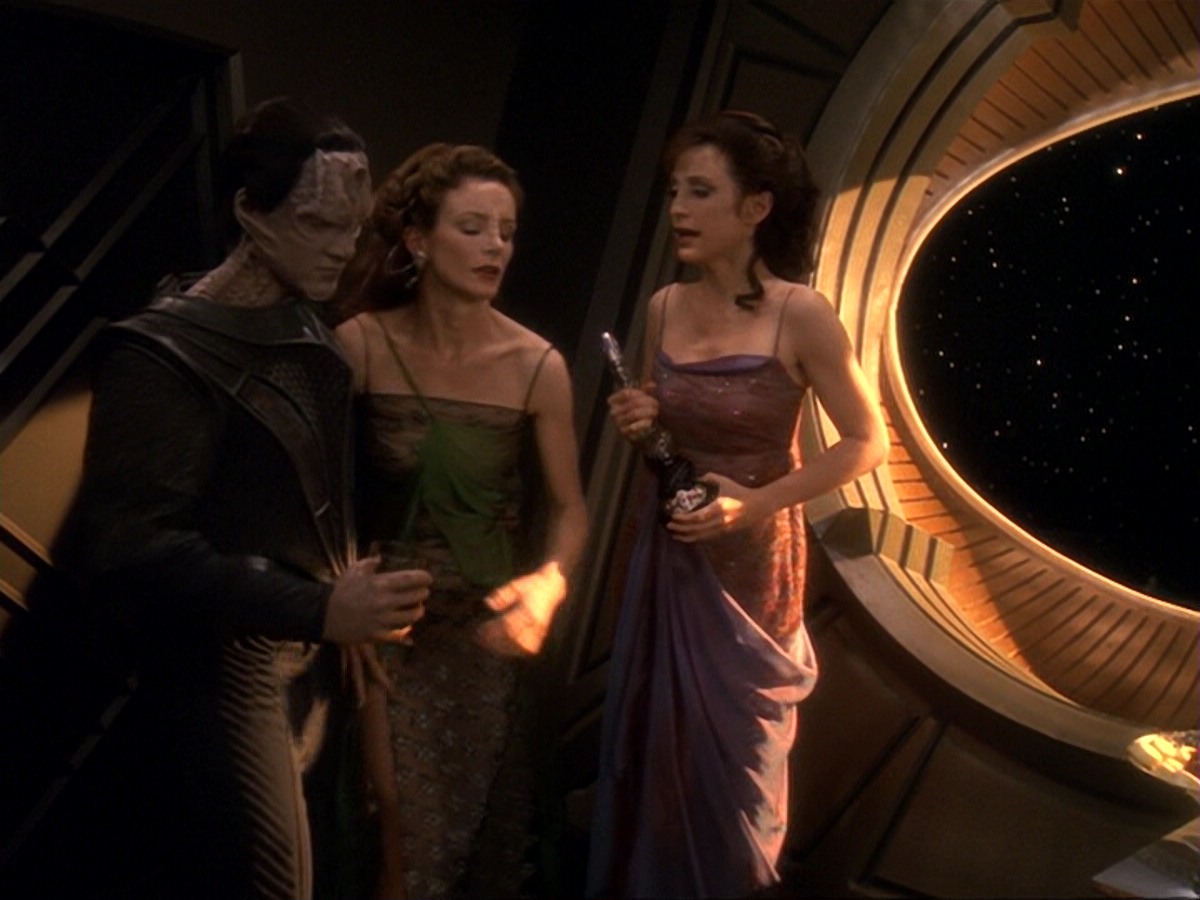 extant_StarTrek_DS9_6x17-WrongsDarkerThanDeathOrNight_2608.jpg