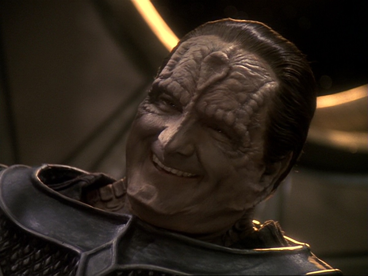 extant_StarTrek_DS9_6x17-WrongsDarkerThanDeathOrNight_2686.jpg