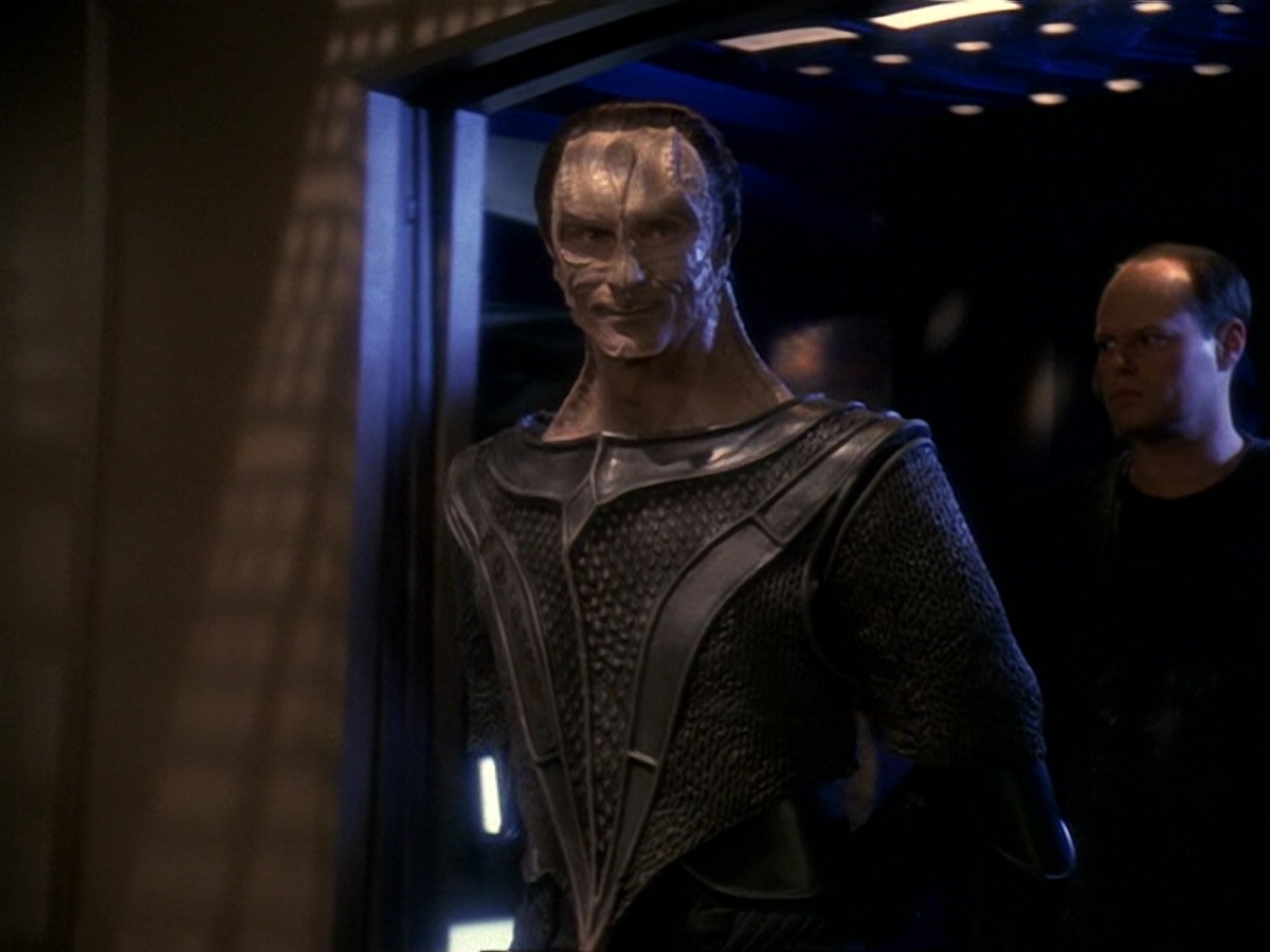 extant_StarTrek_DS9_6x17-WrongsDarkerThanDeathOrNight_2707.jpg