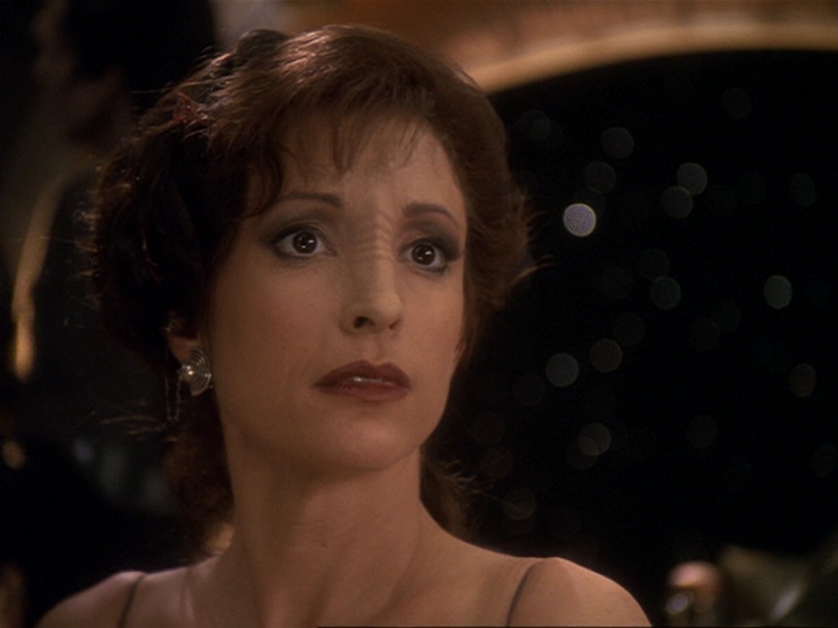 extant_StarTrek_DS9_6x17-WrongsDarkerThanDeathOrNight_2746.jpg