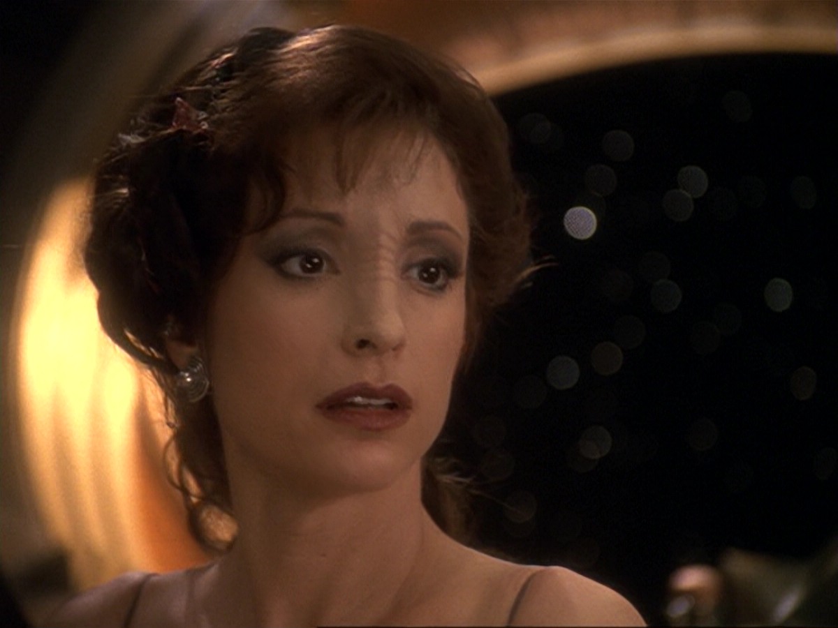 extant_StarTrek_DS9_6x17-WrongsDarkerThanDeathOrNight_2783.jpg