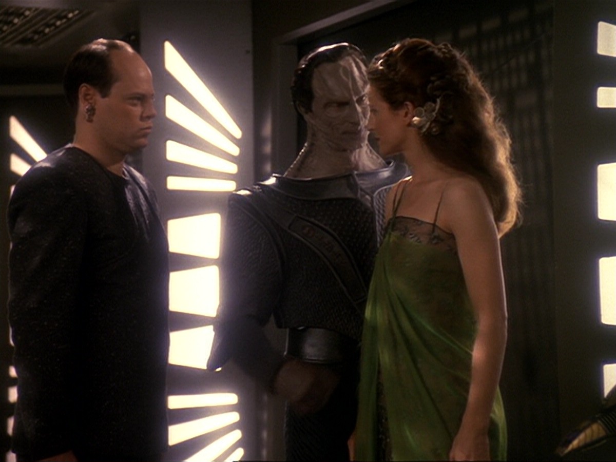 extant_StarTrek_DS9_6x17-WrongsDarkerThanDeathOrNight_2808.jpg