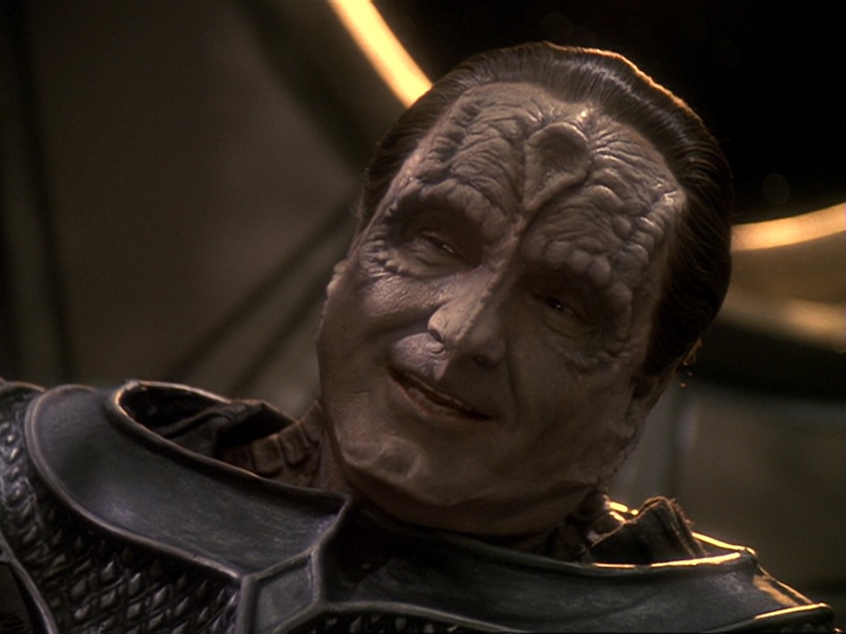extant_StarTrek_DS9_6x17-WrongsDarkerThanDeathOrNight_2827.jpg