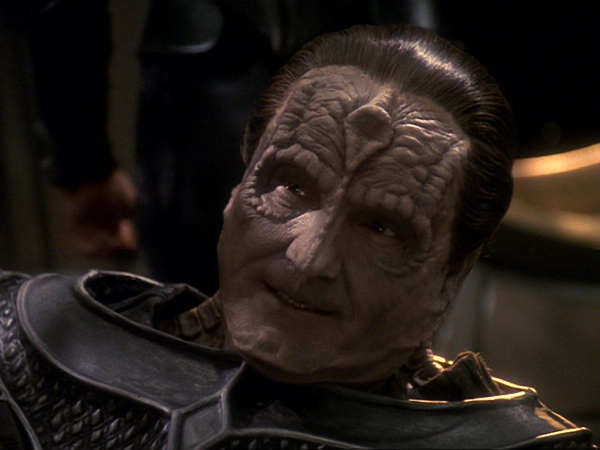 extant_StarTrek_DS9_6x17-WrongsDarkerThanDeathOrNight_2845.jpg