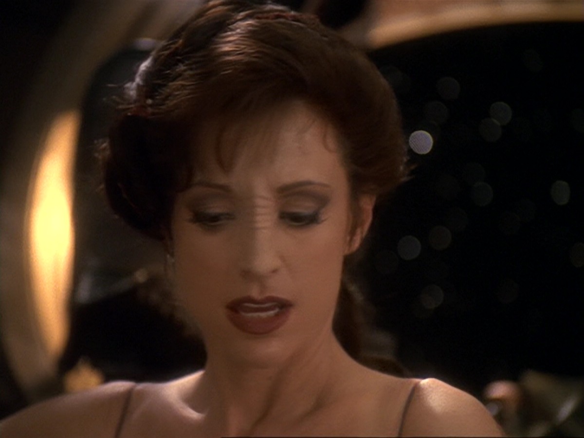 extant_StarTrek_DS9_6x17-WrongsDarkerThanDeathOrNight_2858.jpg